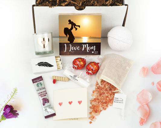 Personalized First Mother's Day Gift Box - I Love Mom - Photo Frame 4" or 6" Gift Box - Mother's Day Frame - Gift for Mom - New Baby Gift