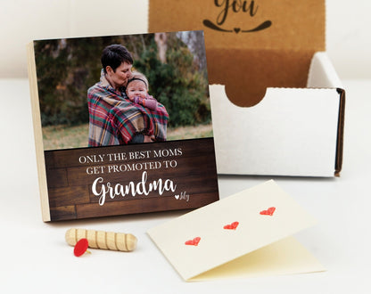 Personalized Gift for Grandma - 4" or 6" Photo Block - Only The Best Moms Get Promoted to Grandma Quote - Pregnancy Announcement Expecting - Shiner Photo